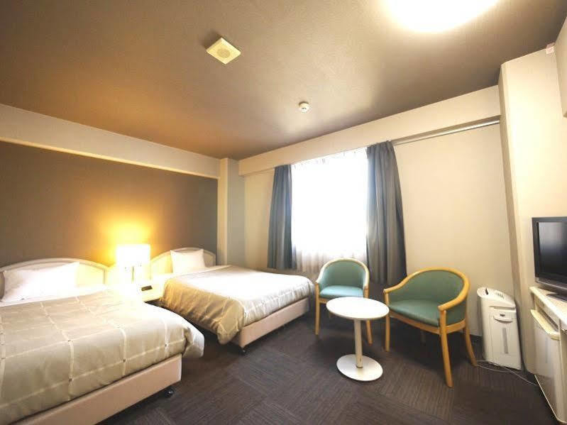 Hotel Route-Inn Kitamatsudo Ekimae Exterior photo